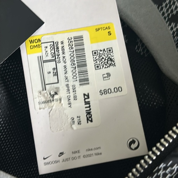 WOMEN'S NIKE SPORTSWEAR AOP WOVEN JACKET - Picture 10 of 10